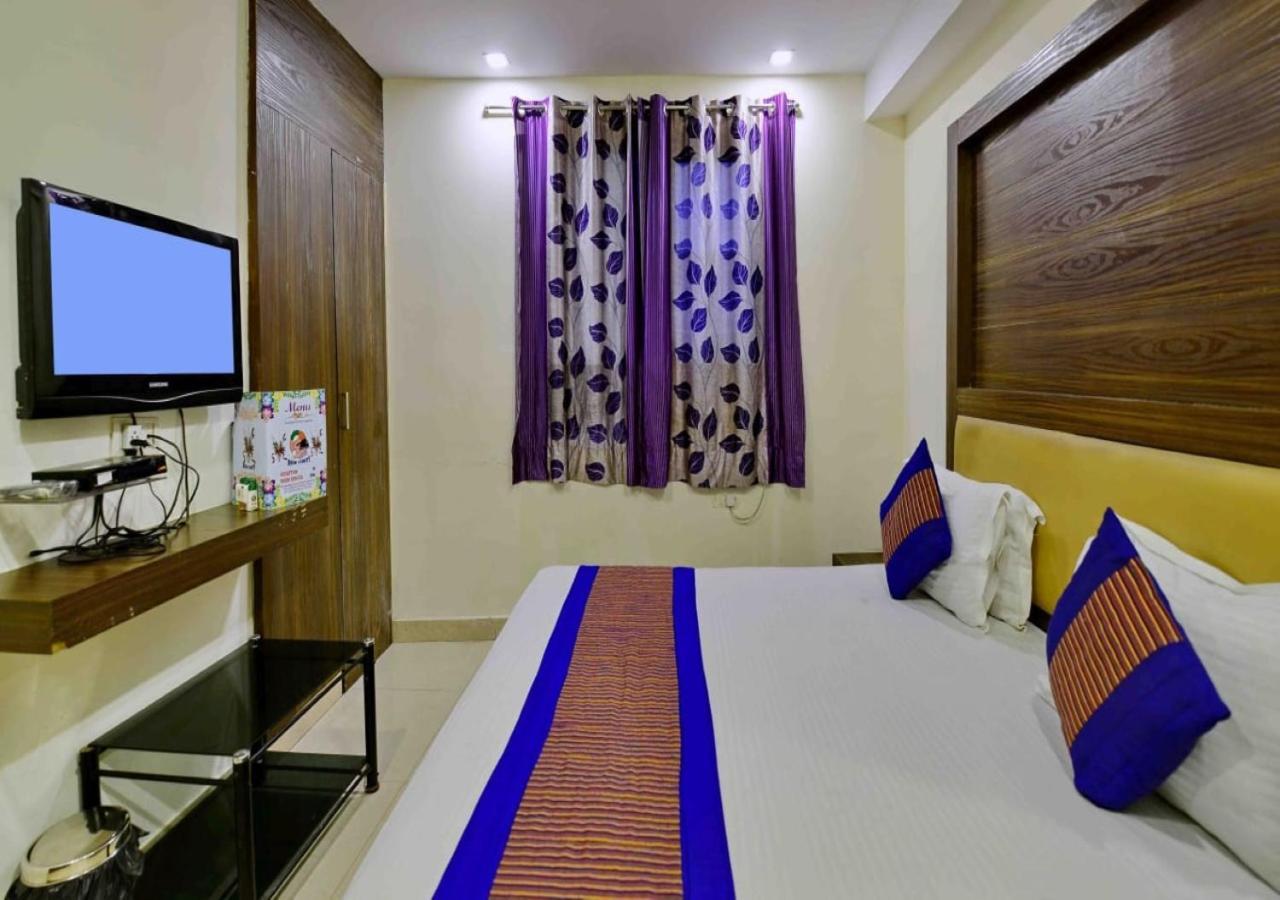 Hotel International Neelam Near New Delhi Railway Station Buitenkant foto