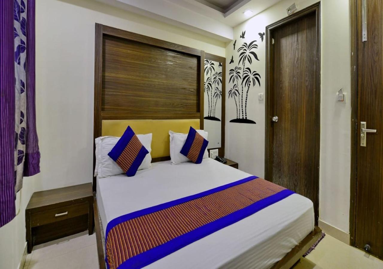 Hotel International Neelam Near New Delhi Railway Station Buitenkant foto