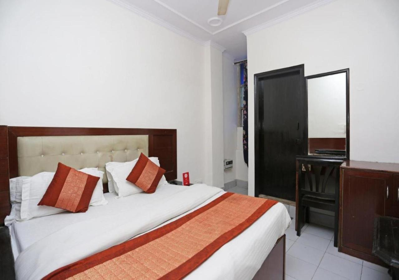 Hotel International Neelam Near New Delhi Railway Station Buitenkant foto